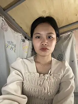 Snapshot of Be-MyMy chatting on 02/16/25, 07:48 Be-MyMy online show from 02/16/25, 07:48