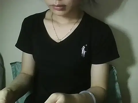 Snapshot of Be-MyMy chatting on 04/12/26, 05:56 Be-MyMy online show from 04/12/26, 05:56