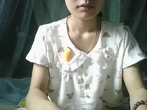 Snapshot of Be-MyMy chatting on 04/18/26, 01:09 Be-MyMy online show from 04/18/26, 01:09