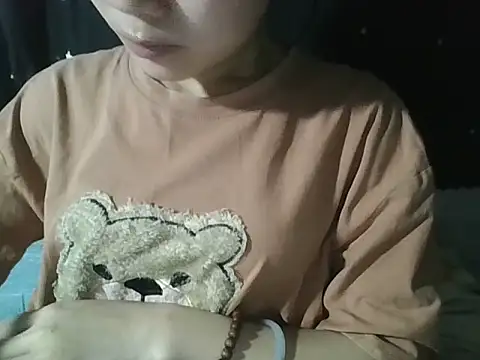 Snapshot of Be-MyMy chatting on 04/18/26, 01:26 Be-MyMy online show from 04/18/26, 01:26
