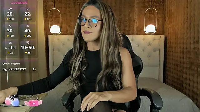 vitta alfayed online show from 02/11/25, 04:13