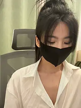 Snapshot of FeiFei-babe chatting on 01/22/25, 08:59 FeiFei-babe online show from 01/22/25, 08:59