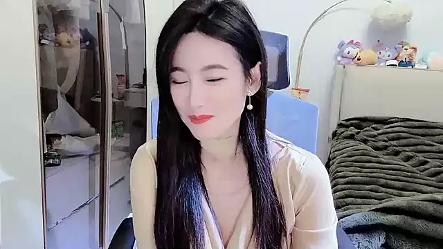 Snapshot of FeiFei-babe chatting on 02/23/25, 01:42 FeiFei-babe online show from 02/23/25, 01:42