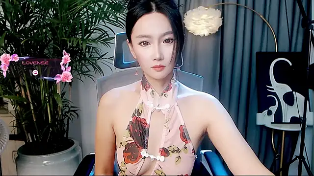 Snapshot of FeiFei-babe chatting on 09/18/25, 10:39 FeiFei-babe online show from 09/18/25, 10:39