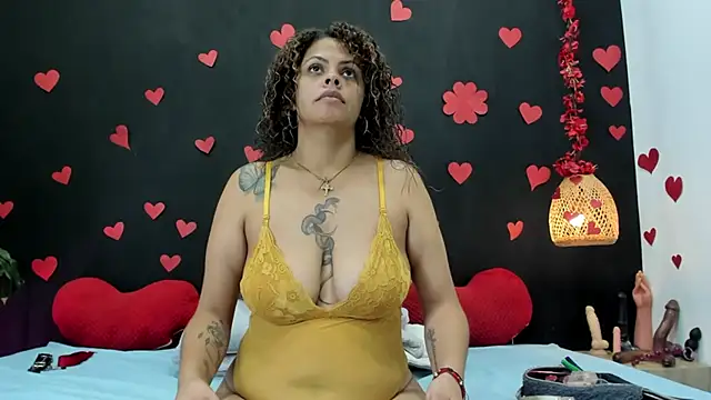 Luna smit08 online show from 02/18/26, 09:11