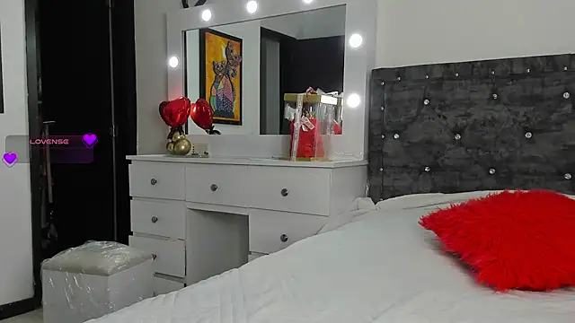 anastasia danger online show from 01/16/25, 12:31