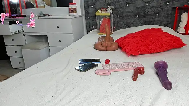 anastasia danger online show from 02/17/25, 12:16