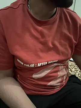 Snapshot of Samarth_0081 chatting on 03/20/26, 08:03 Samarth 0081 online show from 03/20/26, 08:03