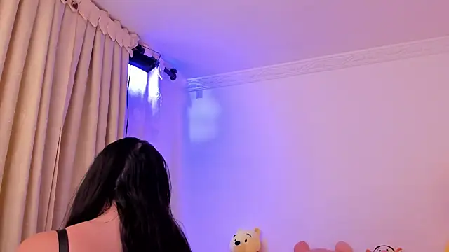 shanel taylor online show from 02/28/25, 03:15