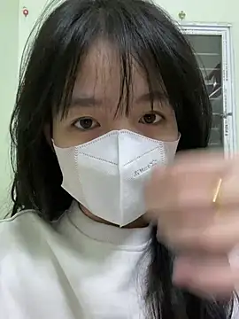 minmin2kk5 online show from 02/15/25, 12:59