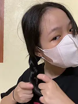 minmin2kk5 online show from 10/10/25, 02:49