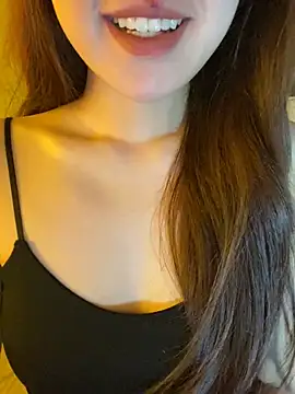 minmin2kk5 online show from 04/15/26, 06:31