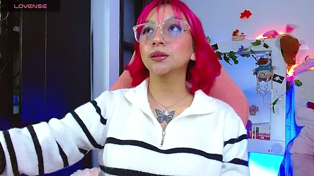 Littlerouse  online show from 02/10/26, 06:39