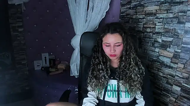 celeste blue69 online show from 02/15/25, 08:44