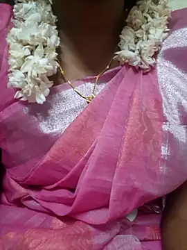 Janavi-janu online show from 10/30/25, 08:05