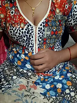 Janavi-janu online show from 11/06/25, 08:59