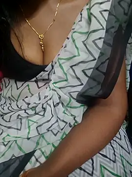 Janavi-janu online show from 11/06/25, 09:05