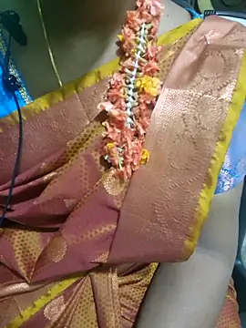 Janavi-janu online show from 12/05/25, 04:14