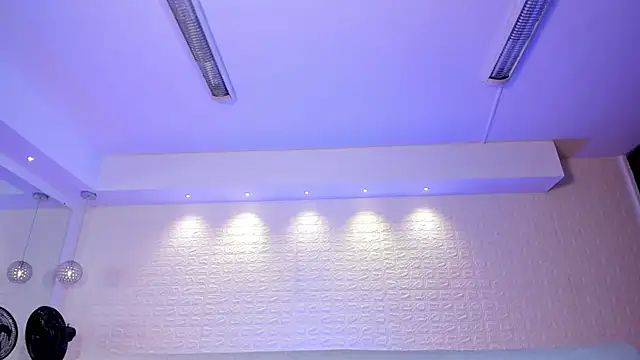 violet scott online show from 01/30/25, 05:06