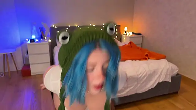  vixenp online show from 12/09/24, 04:47