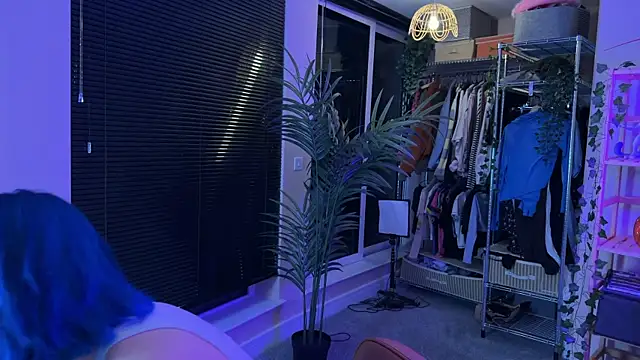  vixenp online show from 09/29/25, 06:24