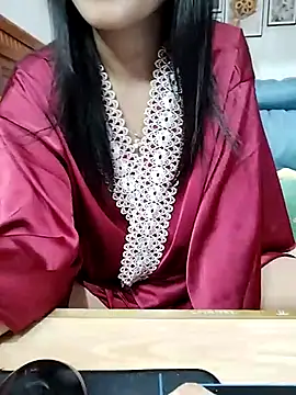 Snapshot of cream1299 chatting on 03/03/25, 09:48 cream1299 online show from 03/03/25, 09:48