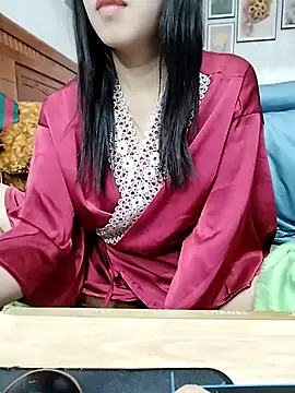 Snapshot of cream1299 chatting on 03/07/25, 08:56 cream1299 online show from 03/07/25, 08:56