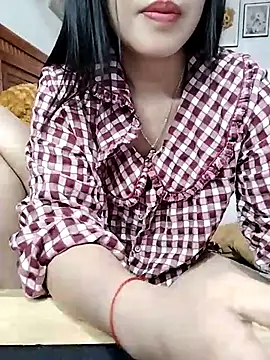 Snapshot of cream1299 chatting on 03/13/25, 09:21 cream1299 online show from 03/13/25, 09:21