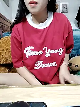 cream1299 online show from 02/24/26, 09:13