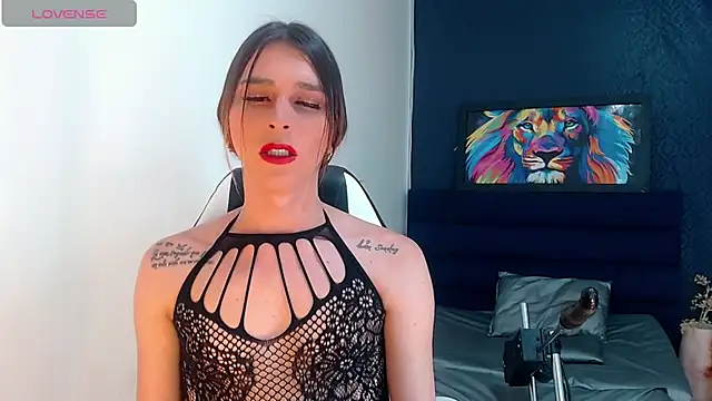 Snapshot of la_ratona_1 chatting on 02/26/25, 11:15 la ratona 1 online show from 02/26/25, 11:15