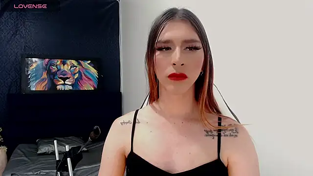 Snapshot of la_ratona_1 chatting on 02/27/25, 06:42 la ratona 1 online show from 02/27/25, 06:42