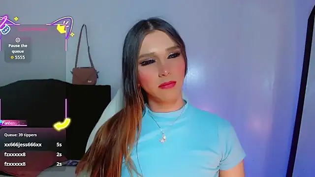Snapshot of la_ratona_1 chatting on 10/05/25, 10:40 la ratona 1 online show from 10/05/25, 10:40
