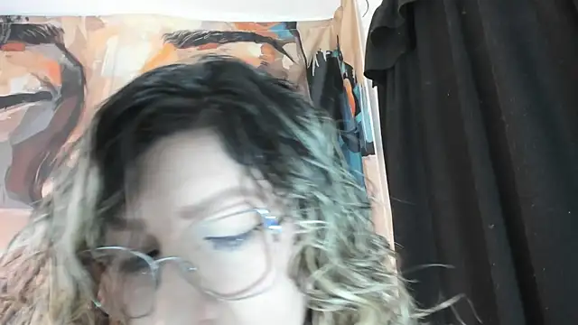 Snapshot of eva1saenz chatting on 06/10/26, 08:41 eva1saenz online show from 06/10/26, 08:41