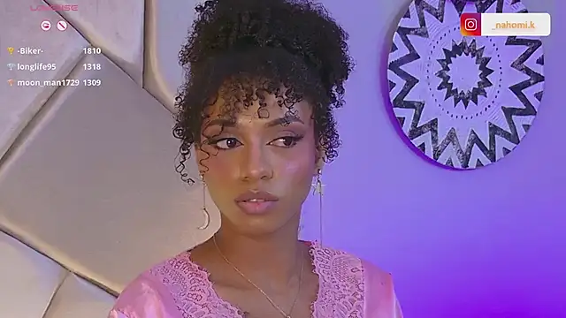 Nahomi King online show from 02/22/25, 03:58