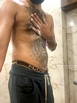 Snapshot of ALWAYSHORNYDADDY chatting on 09/09/25, 05:23 ALWAYSHORNYDADDY online show from 09/09/25, 05:23