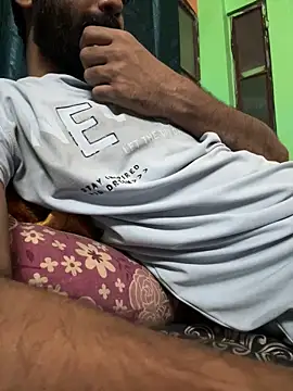 Snapshot of ALWAYSHORNYDADDY chatting on 11/29/25, 10:40 ALWAYSHORNYDADDY online show from 11/29/25, 10:40