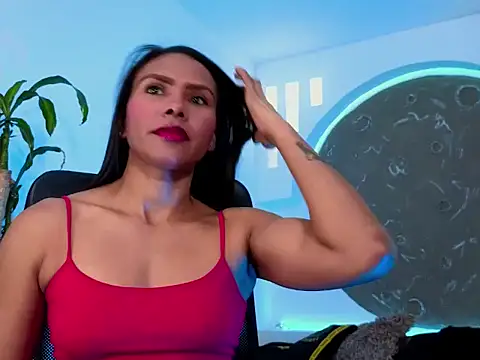 Tatianabr 01 online show from 12/21/25, 08:05