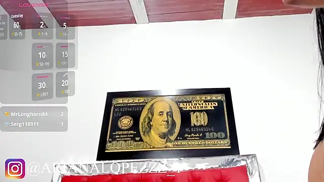 Snapshot of ariana_sexy_horny chatting on 02/17/25, 06:37 ariana sexy horny online show from 02/17/25, 06:37