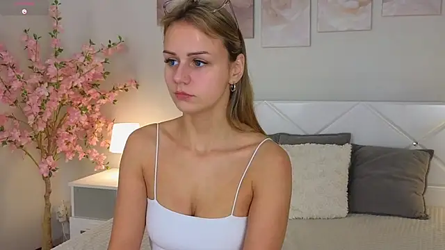 Wendy D0ll online show from 02/24/25, 09:41