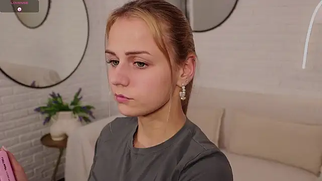 Wendy D0ll online show from 09/22/25, 09:06