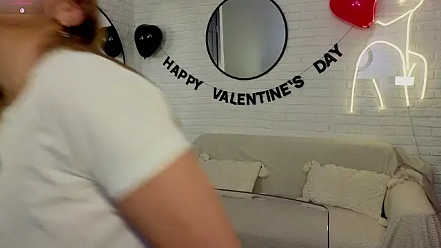 Snapshot of Wendy_D0ll chatting on 02/14/26, 09:33 Wendy D0ll online show from 02/14/26, 09:33