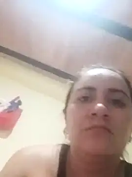 Snapshot of claus20 chatting on 02/12/25, 07:35 claus20 online show from 02/12/25, 07:35