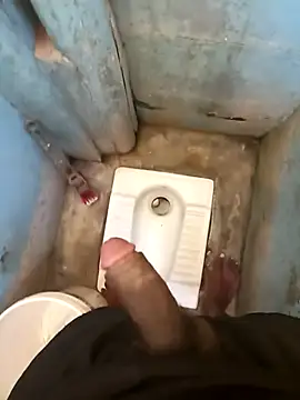 Snapshot of bangaloresexyguy chatting on 02/11/26, 04:06 bangaloresexyguy online show from 02/11/26, 04:06