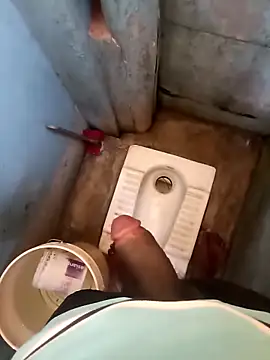 Snapshot of bangaloresexyguy chatting on 02/25/26, 02:43 bangaloresexyguy online show from 02/25/26, 02:43