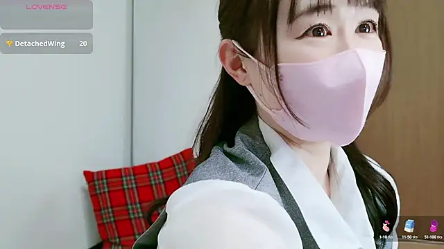 Snapshot of aaanyan chatting on 12/02/24, 01:35 aaanyan online show from 12/02/24, 01:35