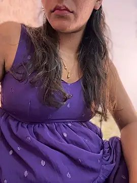 Goddess sneha online show from 04/18/26, 04:11