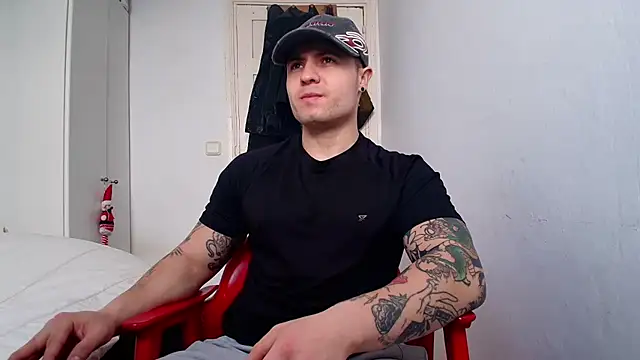 Snapshot of juandking chatting on 02/21/26, 11:44 juandking online show from 02/21/26, 11:44