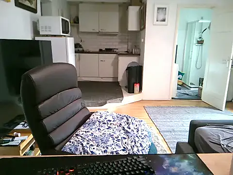 mihaimichael online show from 09/21/25, 03:02