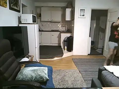 mihaimichael online show from 09/28/25, 01:33