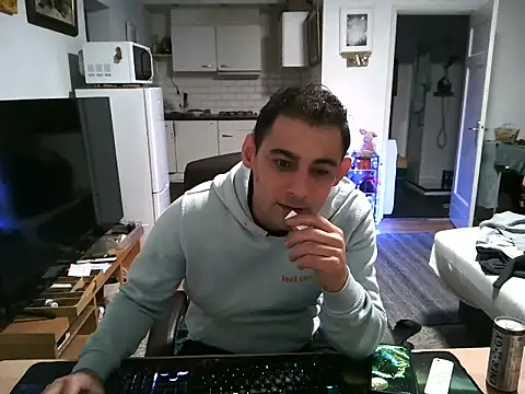 mihaimichael online show from 10/09/25, 09:13